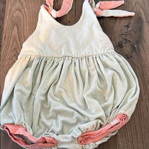 Omi Jo Mint and Coral Kids bubble